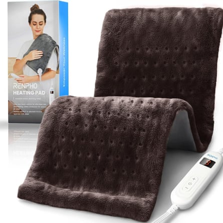 The 17 best mother’s day deals for when she says ‘don’t spend too much’ | gift ideas from the filter us A product photo of a renpho fabric heating pad