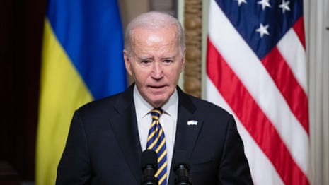 Biden: Putin 'banking' on the US failing to deliver for Ukraine – video