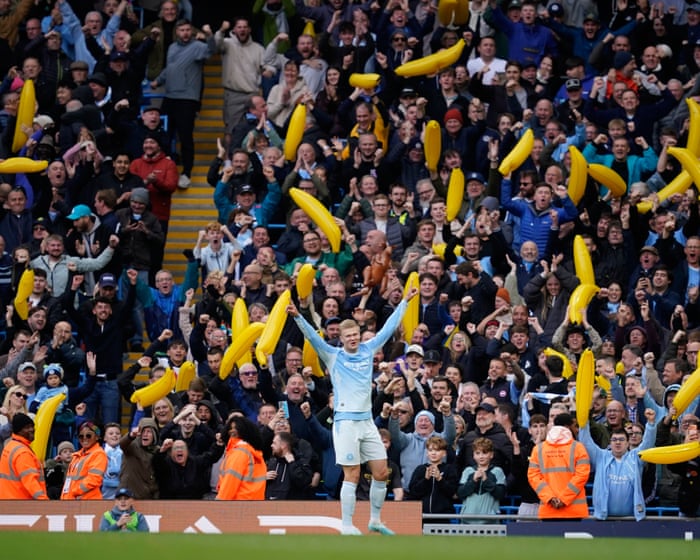 Manchester City v Ipswich, Brentford v Liverpool, and more: Football clockwatch - live