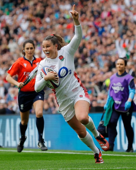 England's Jess Breach goes over for her second try of the game and her team's twelfth.