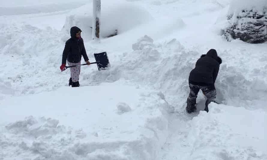 How Much Snow Fell In Erie Pa Around Christmas 2021 World Weatherwatch Record Snowfall Hits City Of Erie Pennsylvania On Christmas Day Meteorology The Guardian How Much Snow Fell In Erie Pa Around Christmas 2021 World Weatherwatch Record Snowfall Hits City Of Erie Pennsylvania On Christmas Day Meteorology The Guardian