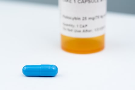 A blue psilocybin capsule used in the study.