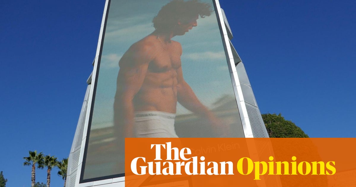 Коко ХанИмаше известна изненада когато съседското момче от звездата на