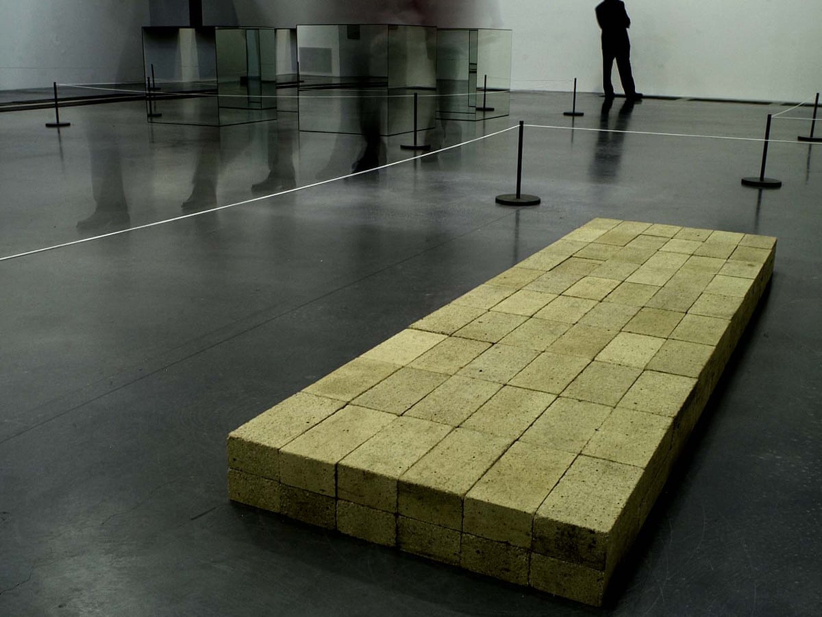 Pile of bricks' artist Carl Andre dies at 88 | Sculpture | The ...