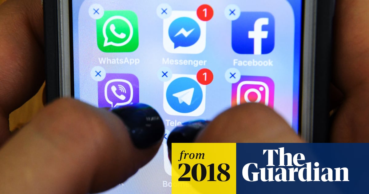 Facebook logs SMS texts and calls, users find as they delete accounts