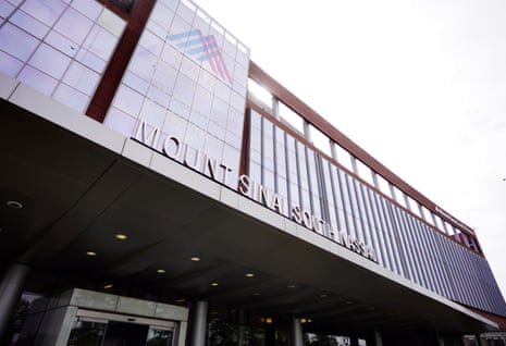 Exterior entrance of Mount Sinai South Nassau hospital with signage above the canopy