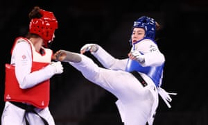 Bianca Walkden (left) of Great Britain in action against Aleksandra Kowalczuk of Poland.