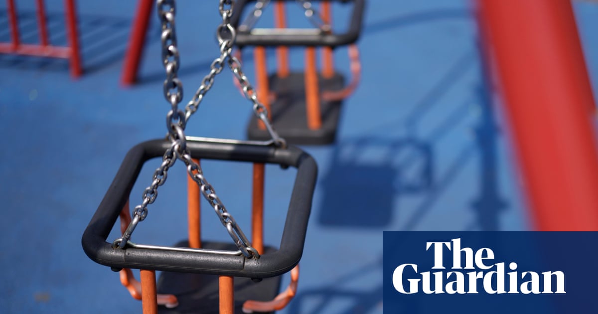 Traces of cancer-linked pesticide found in tests at UK playgrounds