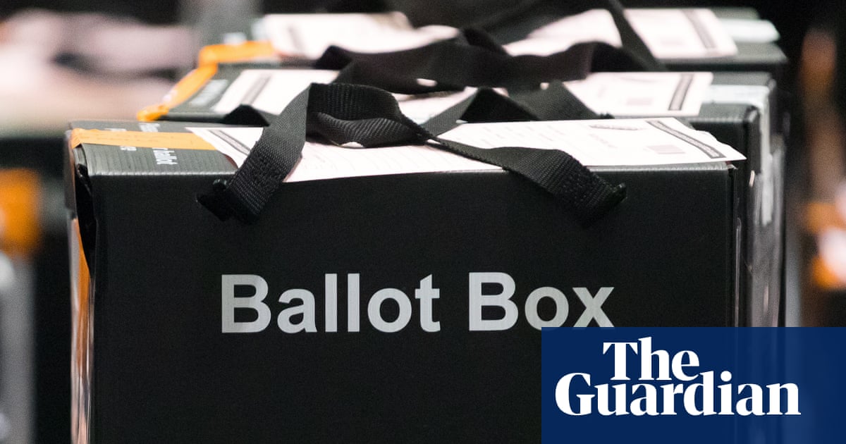 Welsh government plans polling stations in schools for teenagers