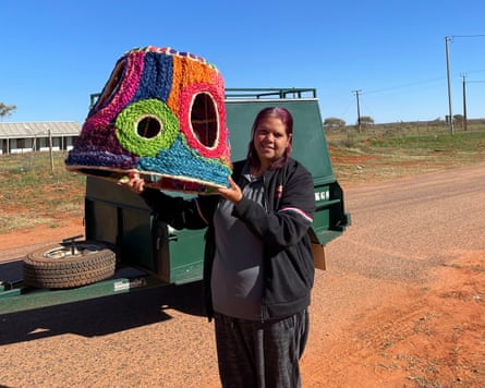 Justine with her lampshade in Aputula