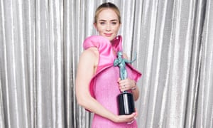 Emily Blunt poses in the Winner’s Gallery during the 25th Annual Screen Actors Guild Awards