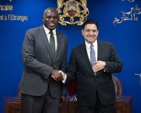 David Lammy and Nasser Bourita shaking hands at a press conference