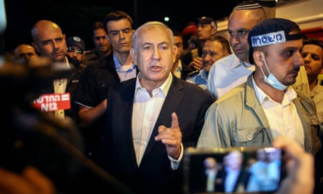 Benjamin Netanyahu tours the riot-hit city of Lod.