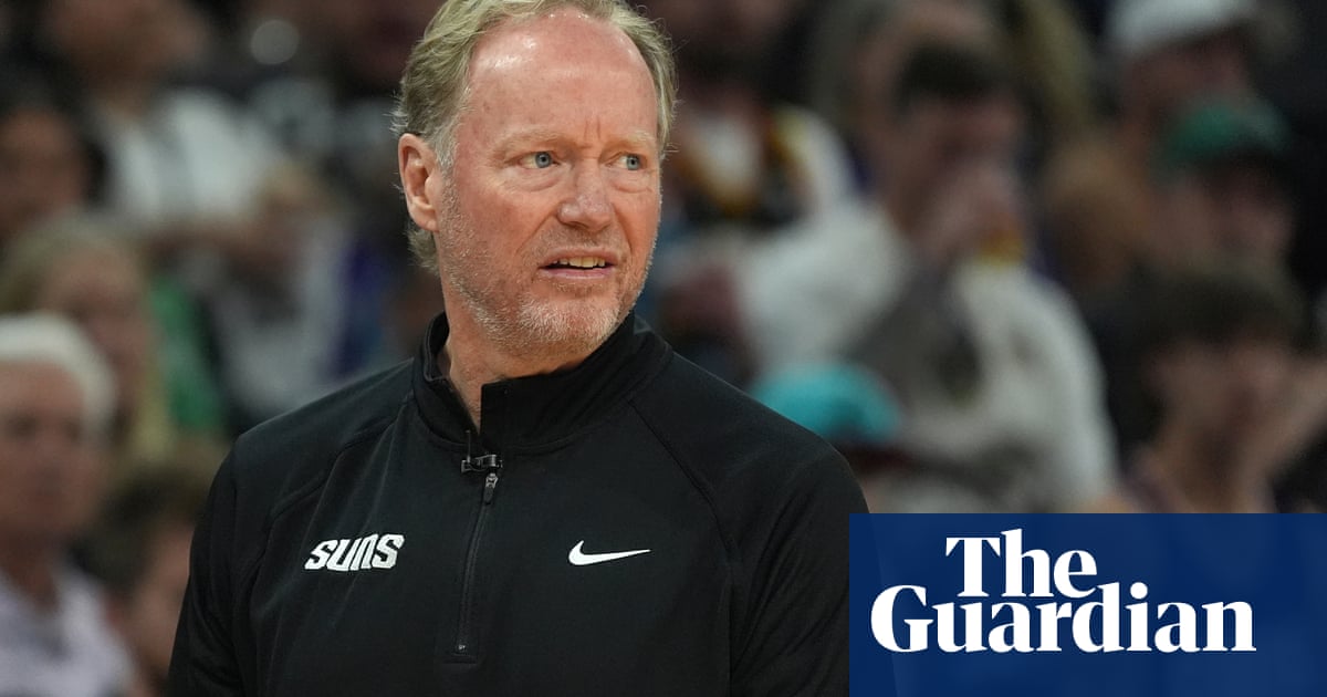 Phoenix Suns fire Mike Budenholzer after single, disastrous season