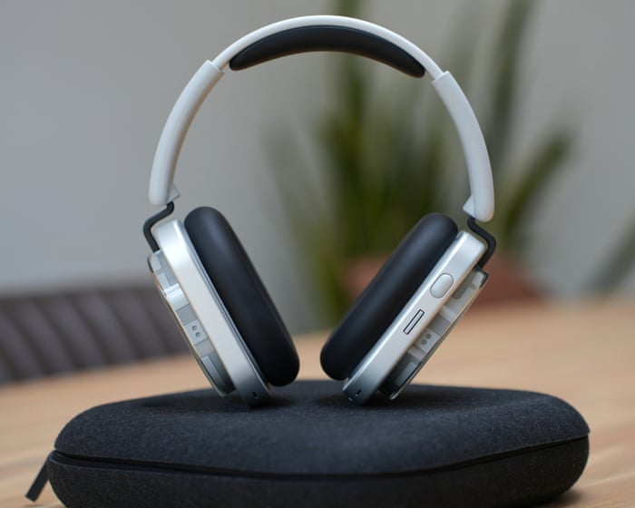 Nothing Headphone 1 review: attention-seeking design for your head