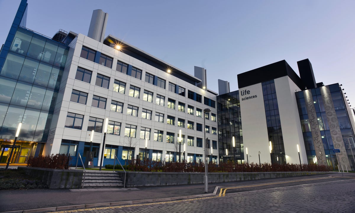 University of Dundee office