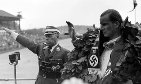 German propaganda photograph Hitler and his Mercedes (prewar) German propaganda photograph Hitler and his Mercedes (prewar)