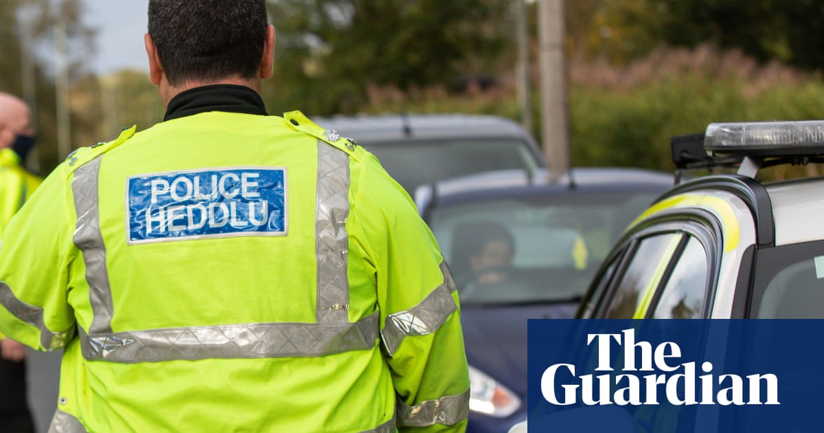 Gwent police apologises for failing to investigate officers’ reports of abuse