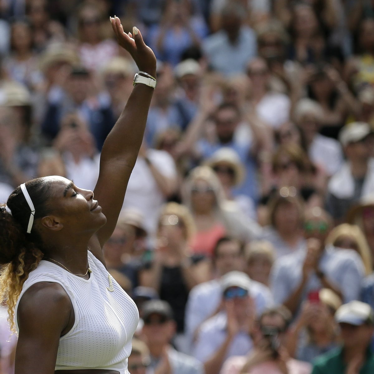 Wimbledon 2019 Serena Williams And Simona Halep Surge Into