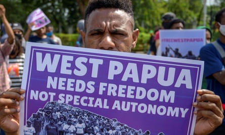 Papuan students protest in front of the US embassy in Jakarta, demanding that the United States take responsibility for the signing of the 1962 New York agreement between the Netherlands and Indonesia which handed Papua over to Indonesia.