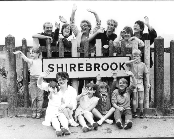 I’m from an English working-class town. When will society stop looking at us through the rearview mirror? | Beth Steel