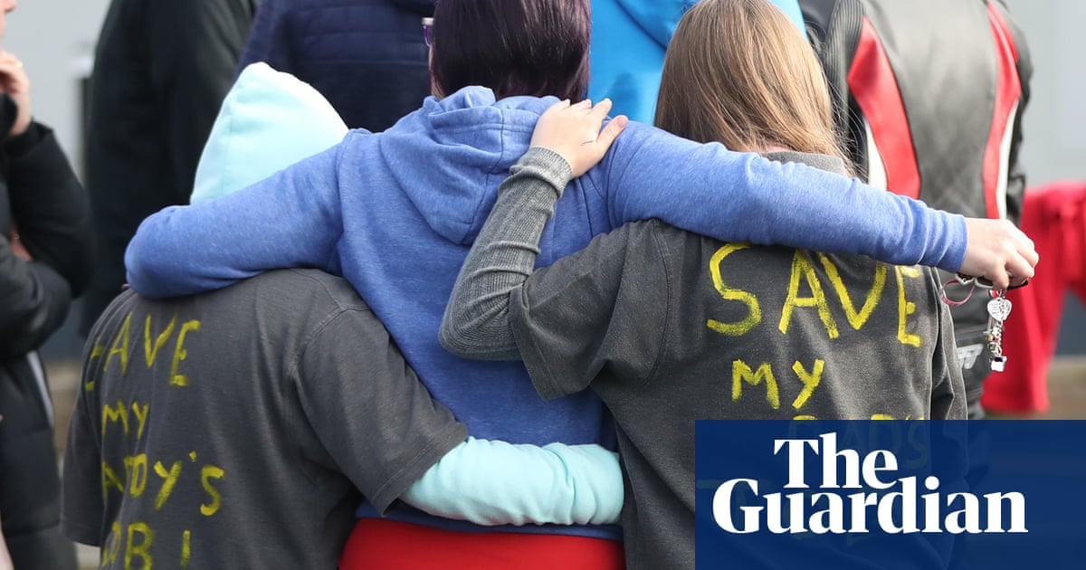 Former Wrightbus staff protest over millions in donations to church
