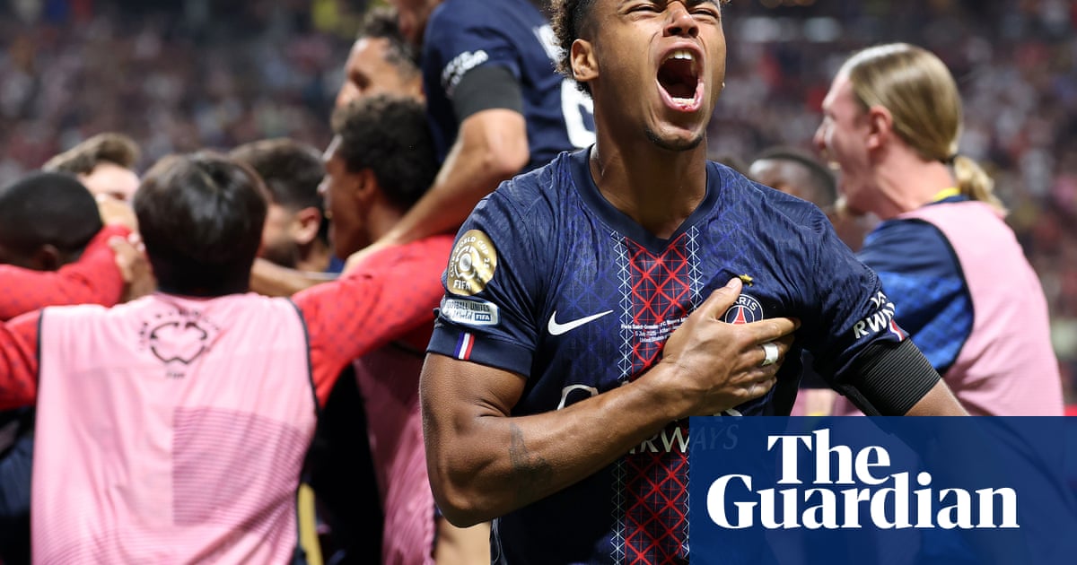 Nine-man PSG hold off Bayern Munich to reach Club World Cup semi-finals