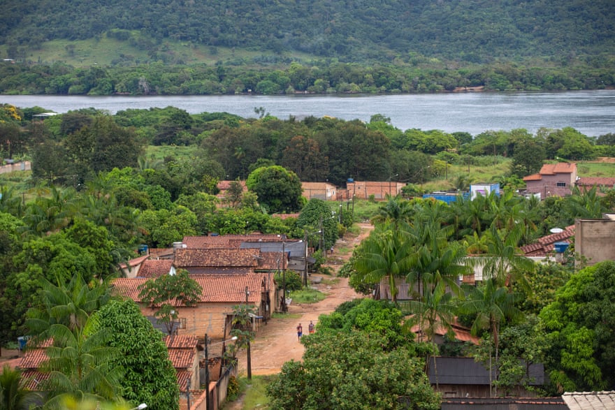 São Félix do Xingu with the Xingu River in the background.