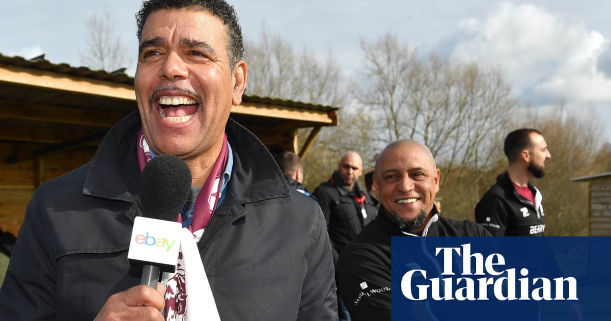 Outpouring of support for Sky Sports’ Chris Kamara over speech disorder