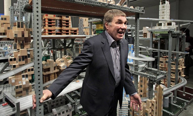 Chris Burden in 2012 in front of his kinetic sculpture, Metropolis II, at the Los Angeles County Museum of Art