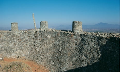The outer wall of Great Zimbabwe, which showed ‘an architecture unparalleled elsewhere in Africa or beyond’.