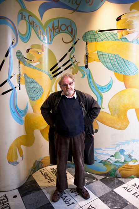 Gray and one of his murals at Òran Mór