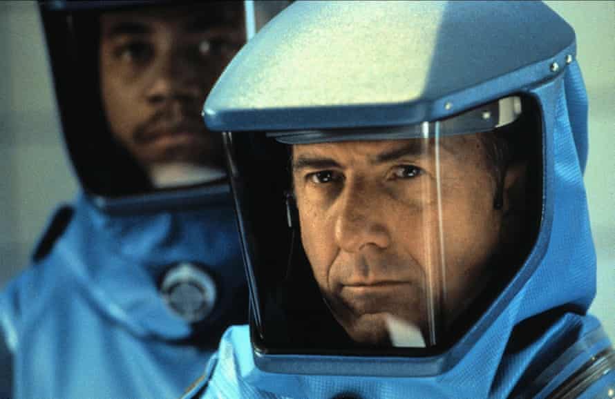 Cuba Gooding Jr and Dustin Hoffman in 1995’s Outbreak