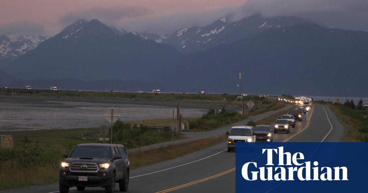 Tsunami advisory issued in parts of Alaska after 7.3-magnitude earthquake