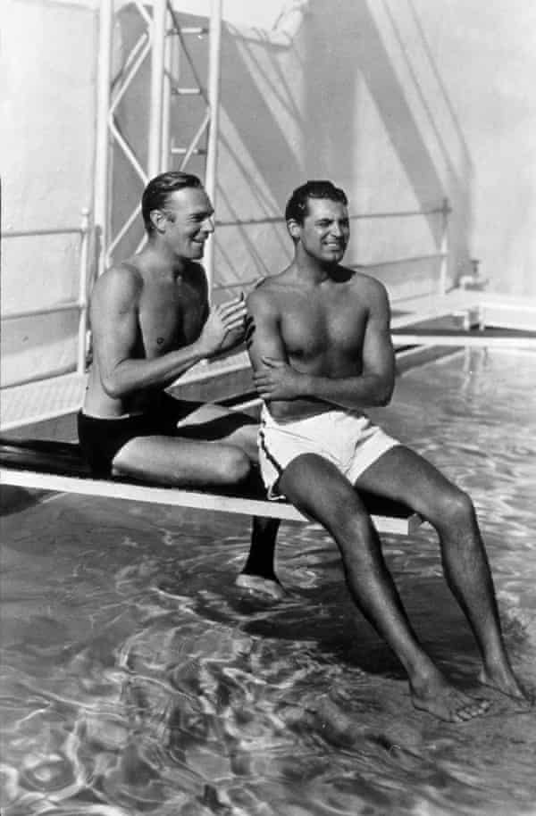 Cary Grant (rechts) met zijn 'room mate' Randolph Scott.