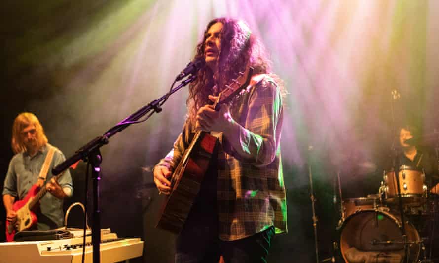 'I have meat and a song to play in the arena. And I love the idea of having a song on the pop charts '… Vile live in London in 2018.