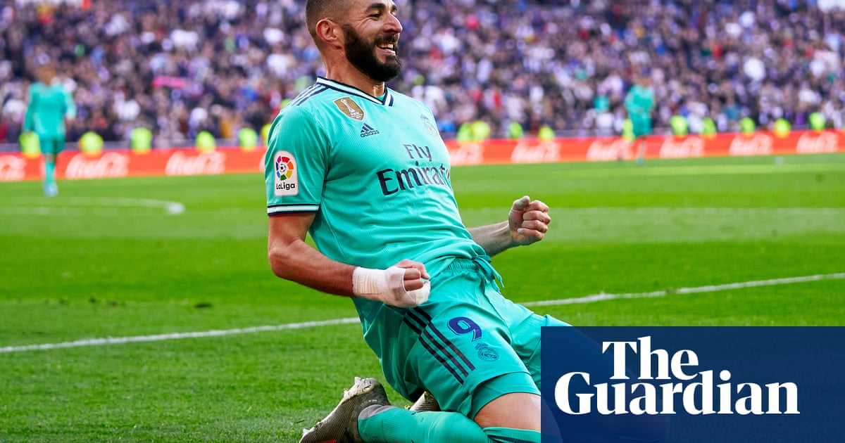 Karim Benzema ensures Real Madrid sink Espanyol despite Mendy red card