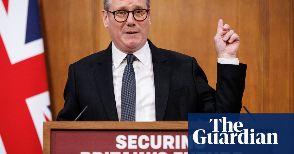 No 10 defends Starmer's language on immigration likened to speech by Enoch Powell