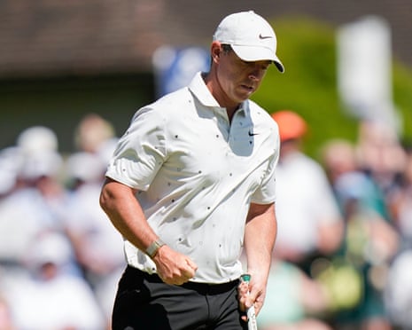 Rory McIlroy at the 18th