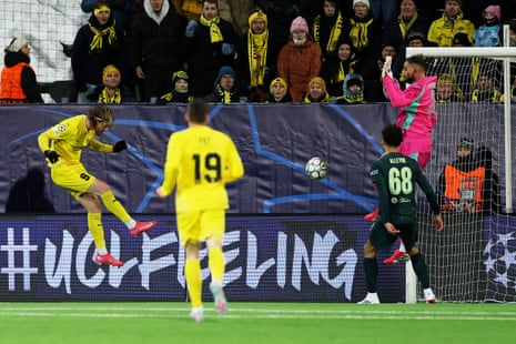 Kasper Hogh heads Bodo/Glimt into the lead