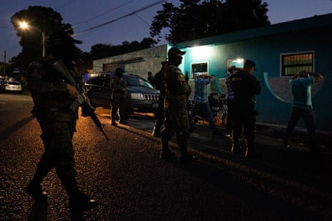 Police raid a brothel and bar in Lourdes Colon in the department of La Libertad