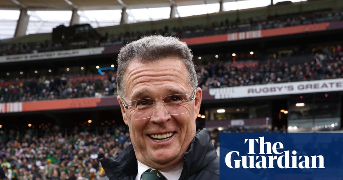 The Breakdown | Love or hate him, Erasmus misses nothing in rugby’s ‘Greatest Rivalry’ thriller