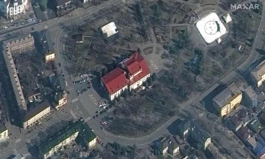 Satellite image of intact Mariupol theatre
