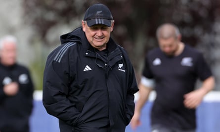 Ian Foster at All Blacks training