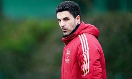 The Arsenal manager, Mikel Arteta, during a coaching session at the Sobha Realty Training Centre.