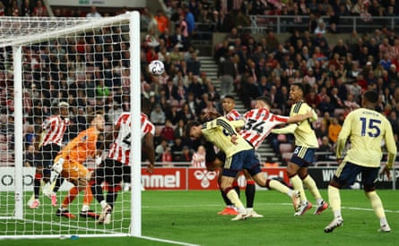 Players tussle in the Sunderland penalty area