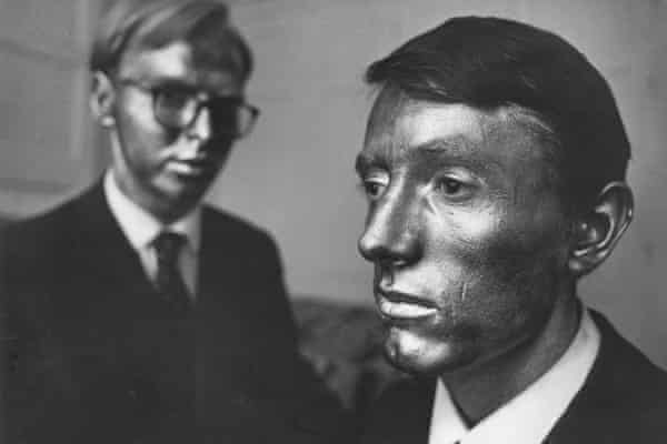 Statement to the world … their earliest living sculpture, in 1969.