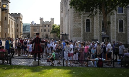 Tourists at Tower of London