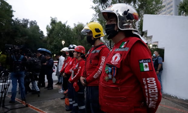 Members of the rescue teams attend the commemoration in Mexico City of the earthquakes of 1985 and 2017, both coincidentally on September 19.