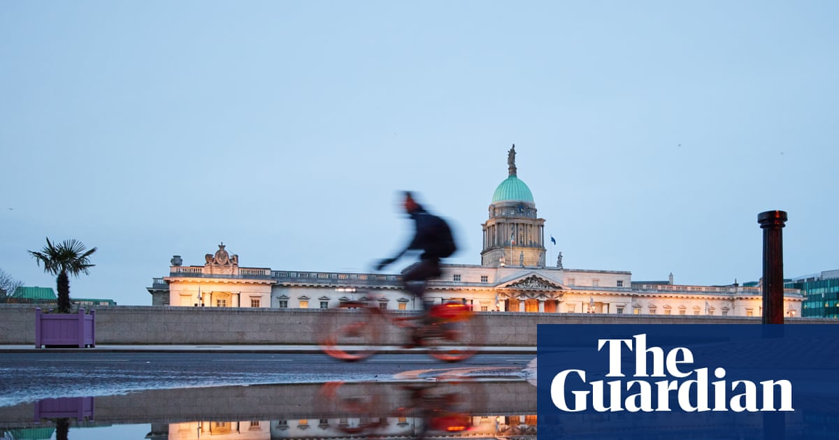 Dooneen by Keith Ridgway review – uncanny visions of dark times in Dublin